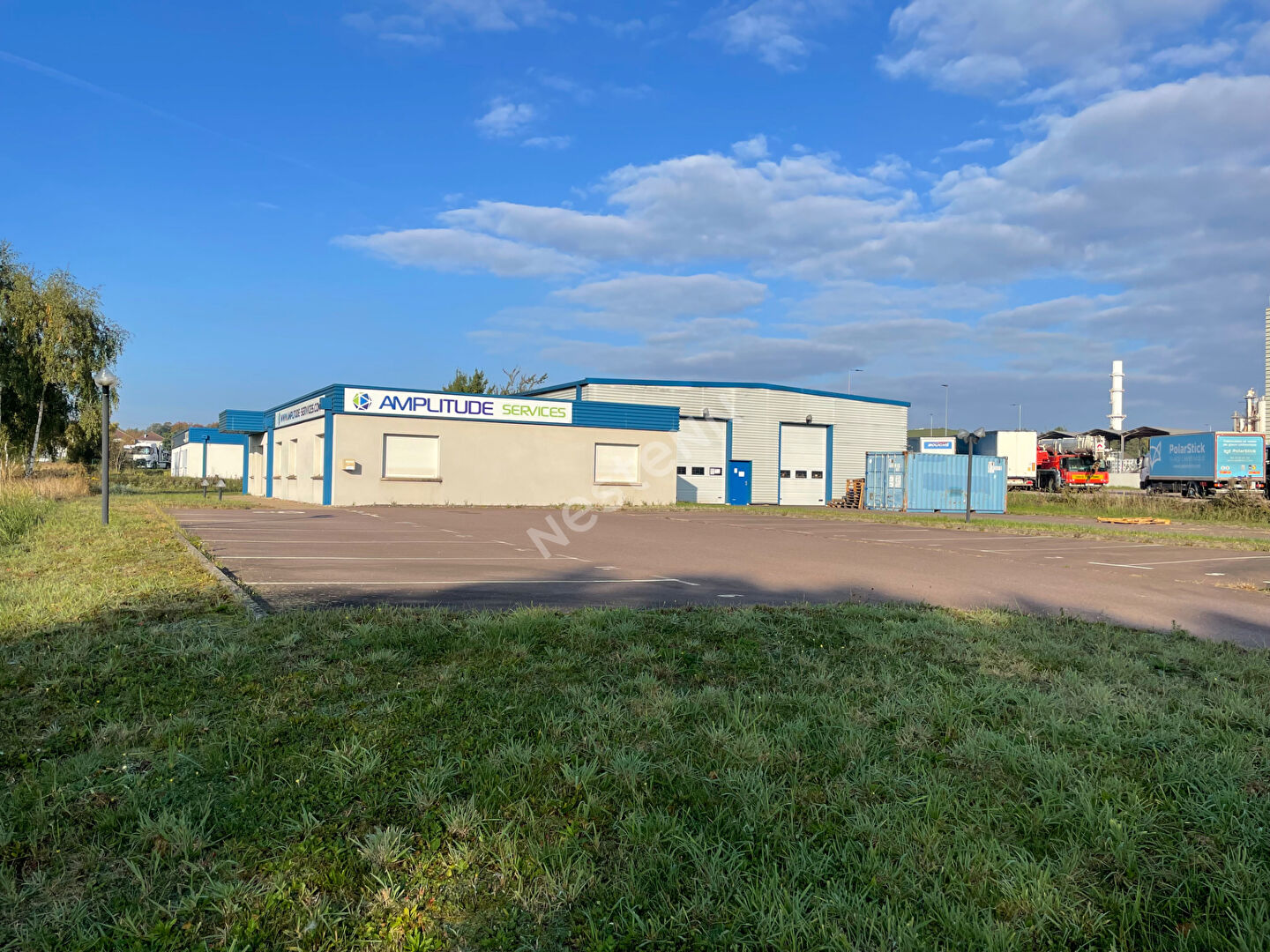 Photo Entrepôt + bureaux  800m² Zone Europort image 4/6