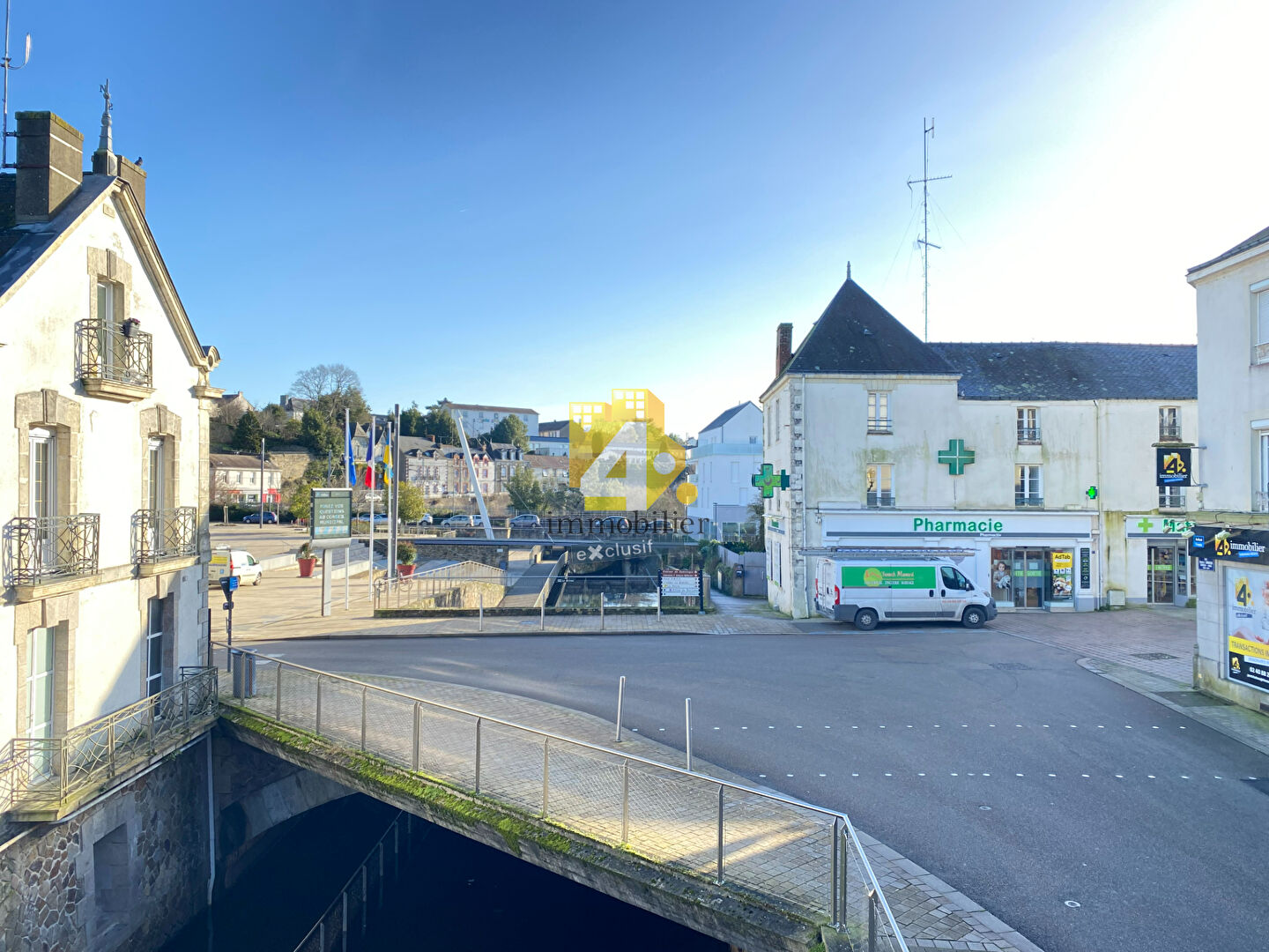 APPARTEMENT DE 88 M² 5 PIECES EN DUPLEX PONTCHATEAU