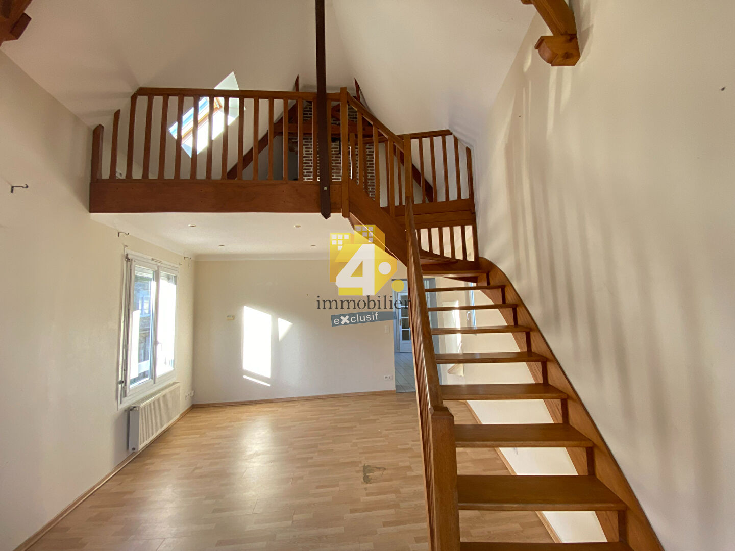 Photo APPARTEMENT DE 88 M² 5 PIECES EN DUPLEX PONTCHATEAU image 3/6