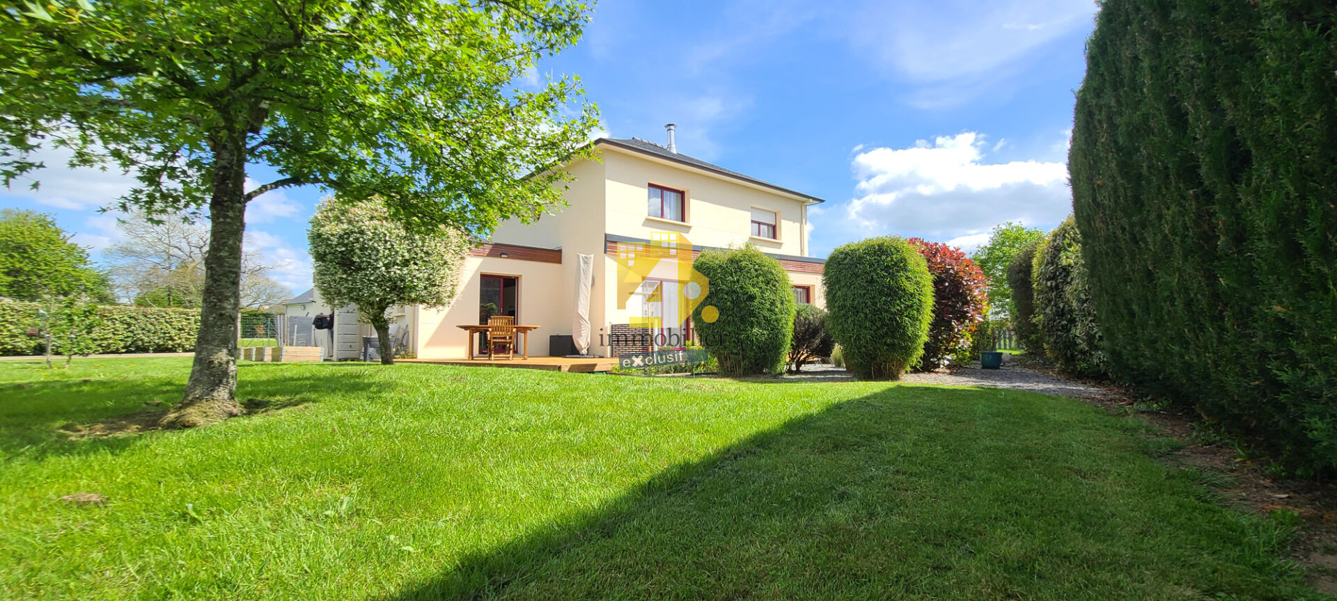 Photo Maison Saint Dolay 6 pièce(s) 125 m2 image 1/6