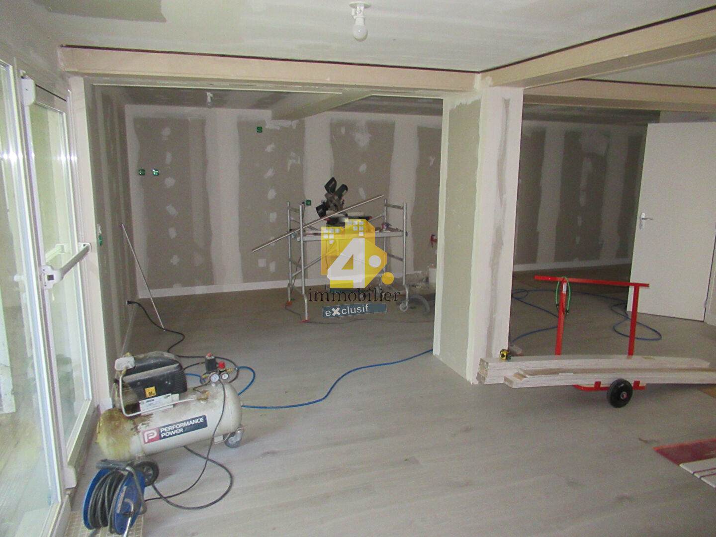 Photo Appartement Pontchateau 8 pièces 180 m2 image 2/6