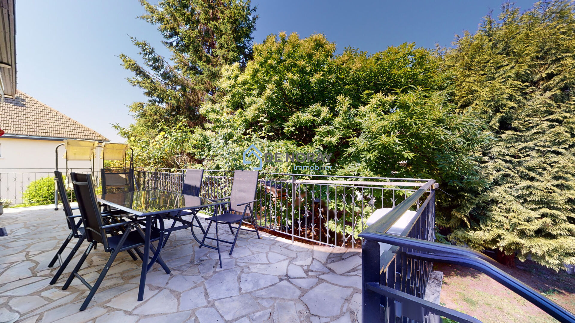 Photo Maison 8 chambres 210m2 Chambray Les Tours image 3/6