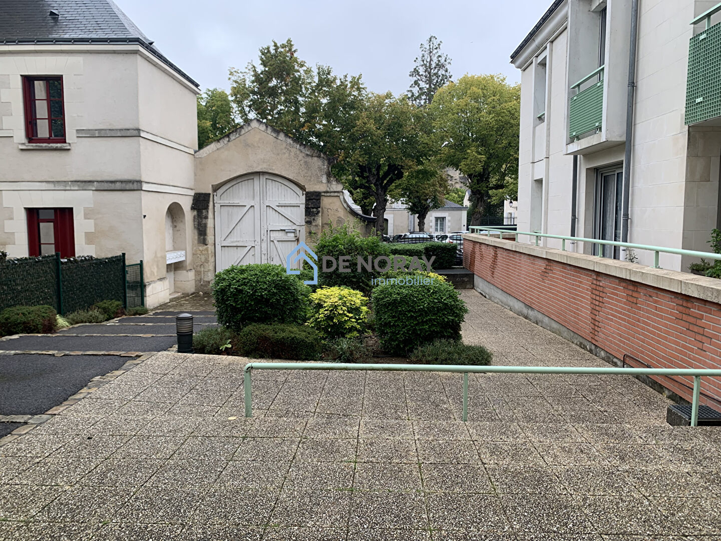 Photo Hyper centre d'Amboise - Appartement T3 - 70M2 - 2 balcons image 1/6