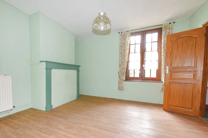 Photo Maison de vllle proche Amboise 71 M2 deux chambres image 3/6