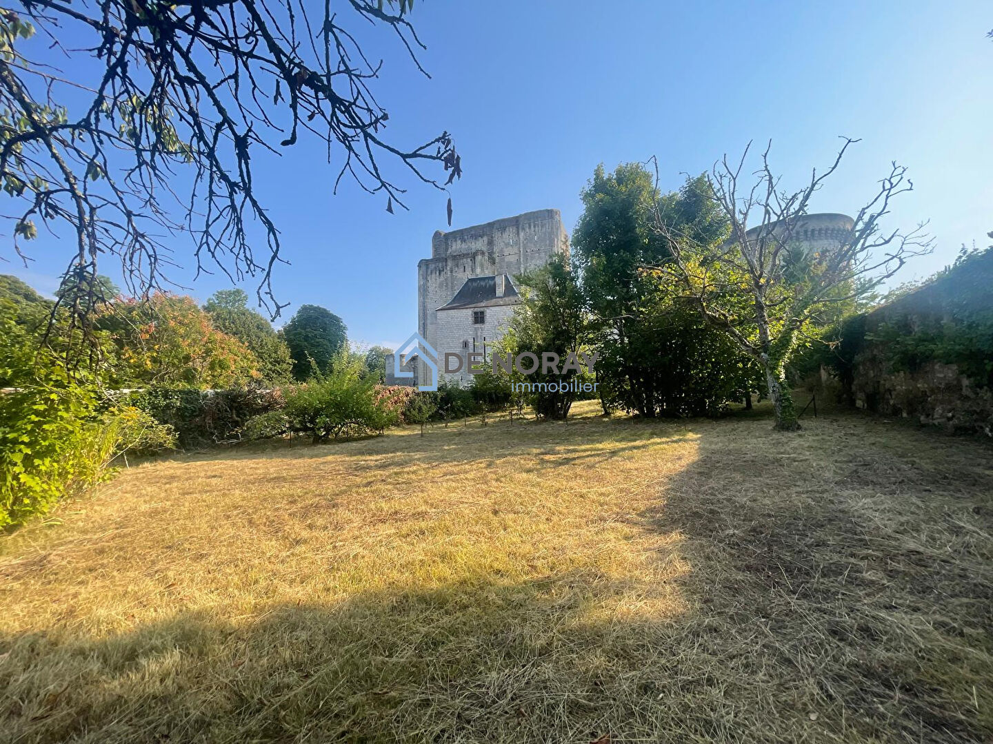 Photo Propriété Site Exceptionnelle Maison de Maître dépendances image 2/6