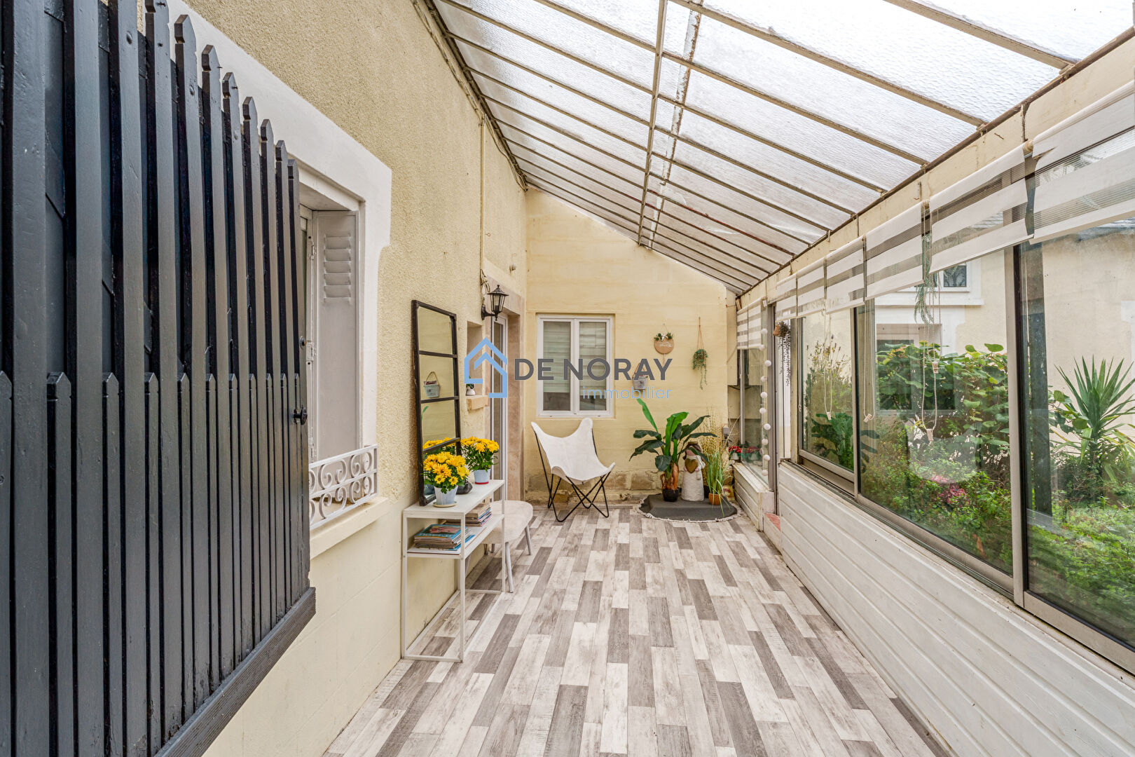 Photo Maison de bourg 101 m2   3 chambres   jardin clos image 3/6