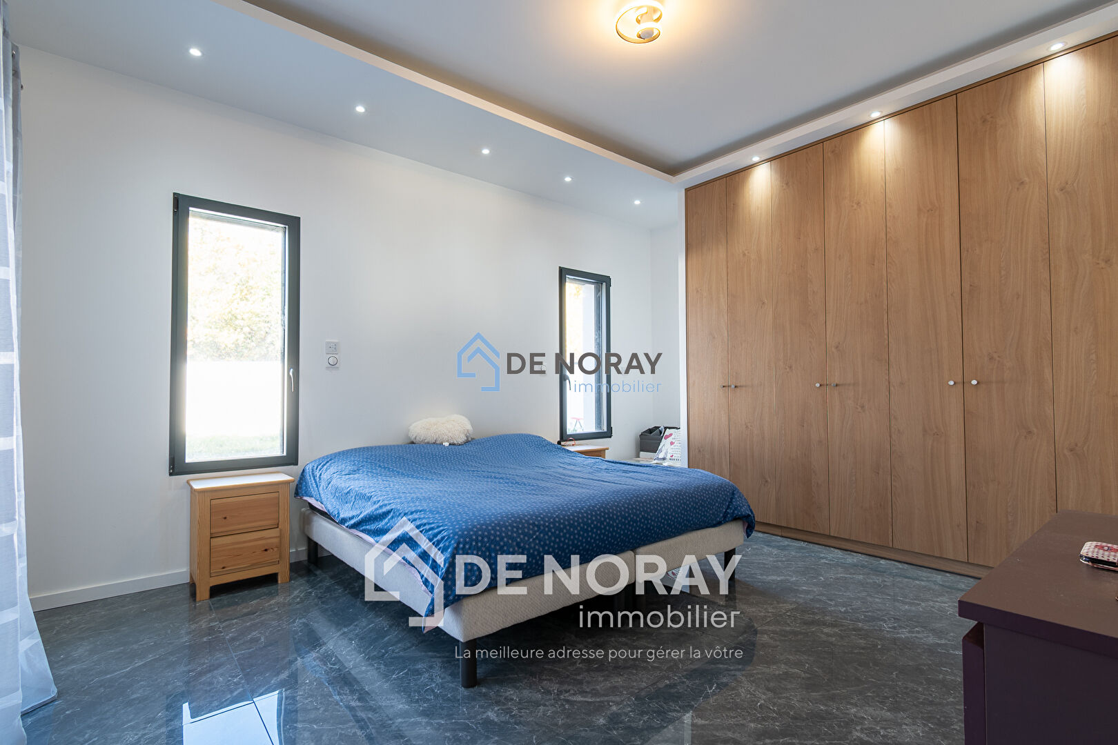 Photo maison contemporaine de 220m2 à vendre à Joué-lès-Tours de 6 image 5/6