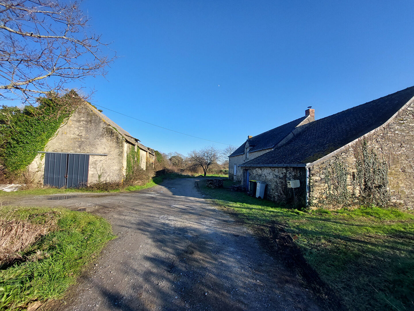 SAINT MOLF - Ancien corps de ferme à rénover