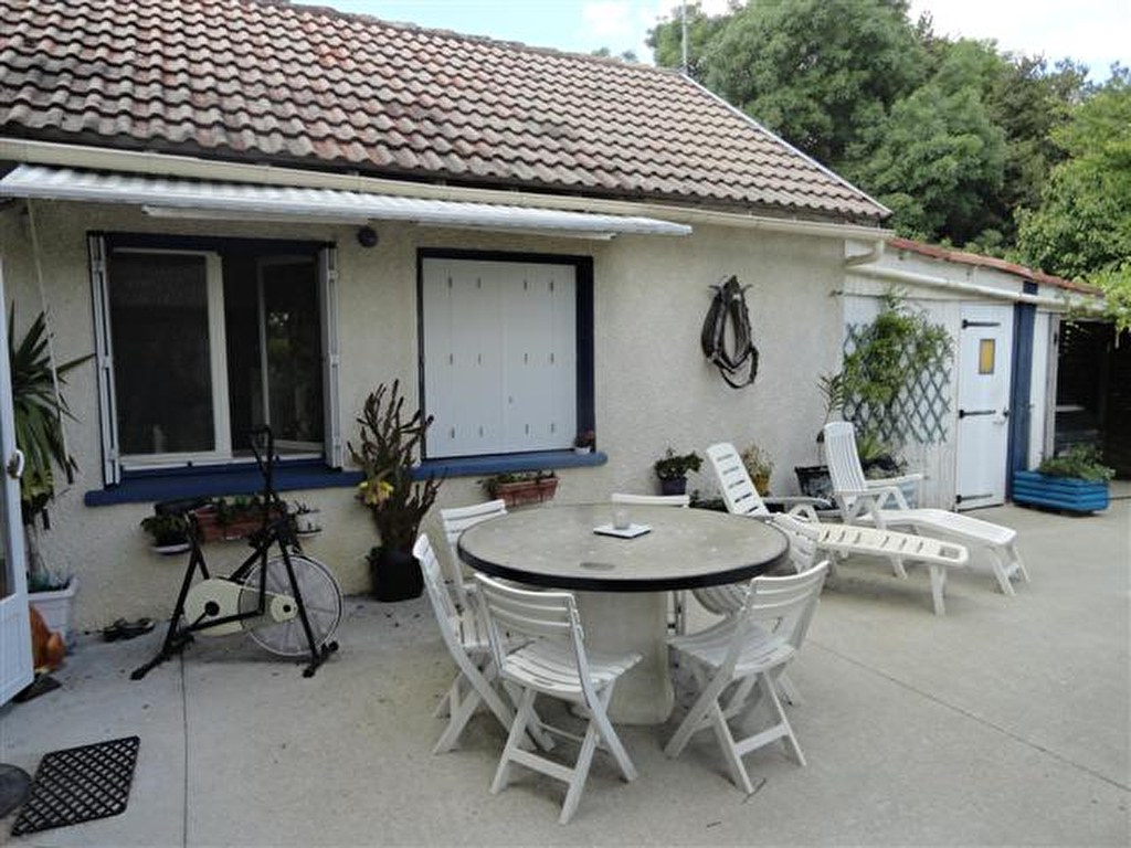 Agence immobilière de 
 INSTALLEZ-VOUS.FR - INSTALLEZ-VOUS.FR 
