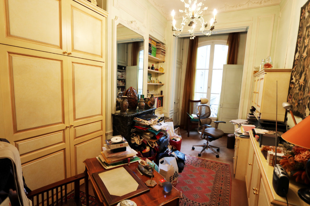 Photo PARIE 8 - TRIANGLE D'OR - 166 M2 image 4/6