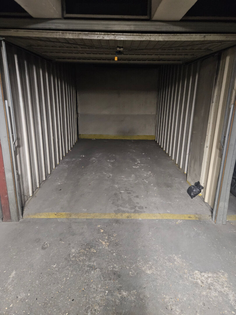 Parking - Paris 15 - Croix Nivert