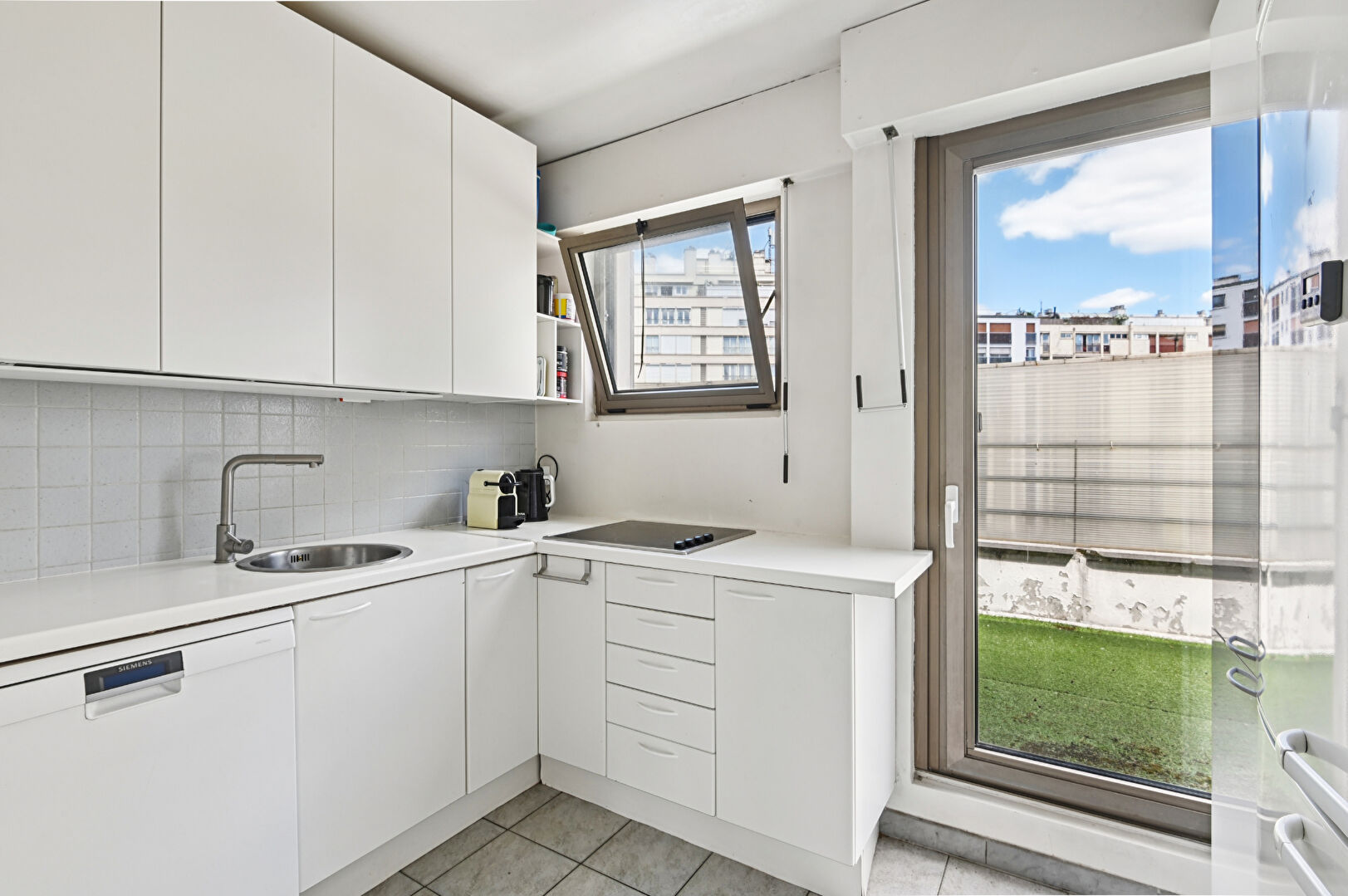 Photo Paris 15e - Saint Charles - Dernier étage avec Terrasses - 109 m2 - 4 pièces image 5/6