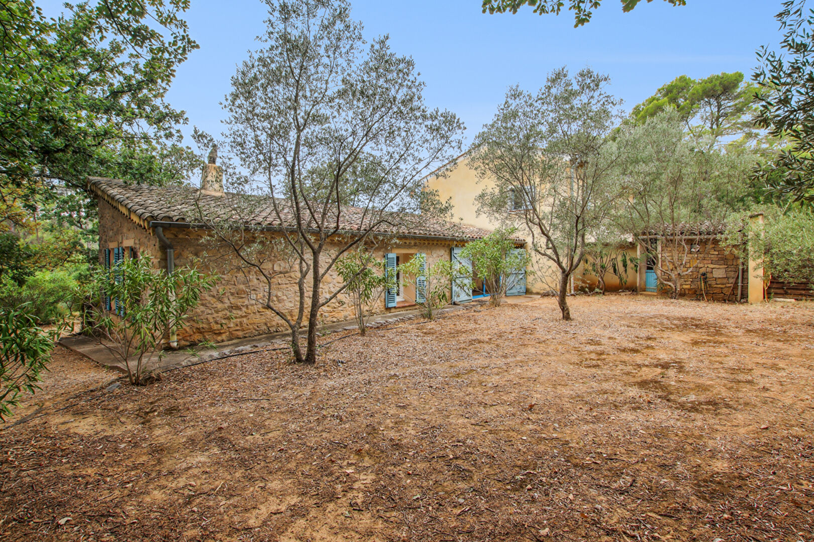 Les Arcs-sur-Argens - Villa sur terrain arboré de 1 hectare