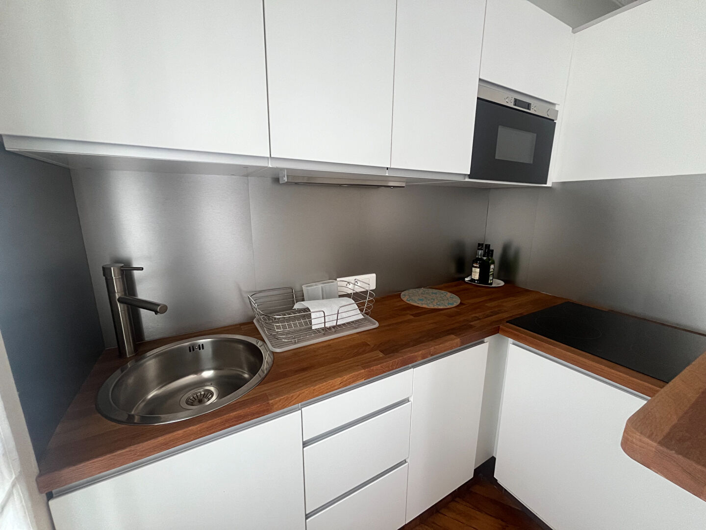 Photo Paris IX - Notre Dame de Lorette/Saint Georges - Studio avec chambre de service image 3/5