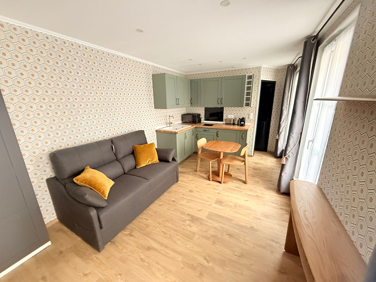 Photo Paris VII -  Invalides - Studio image 3/6