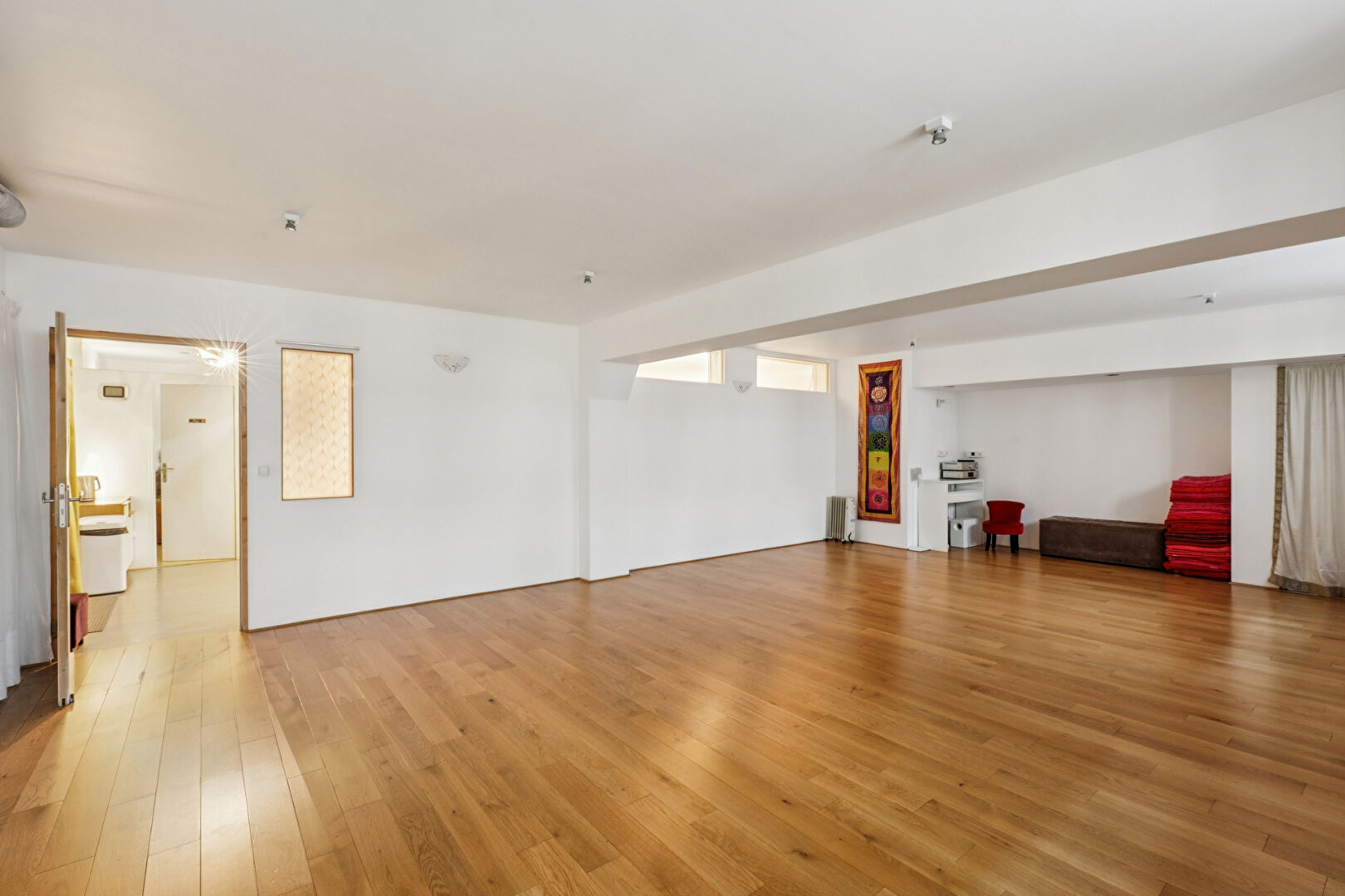 Photo Paris 20 - Local d'activité / Bureau - 113 m2 image 5/6