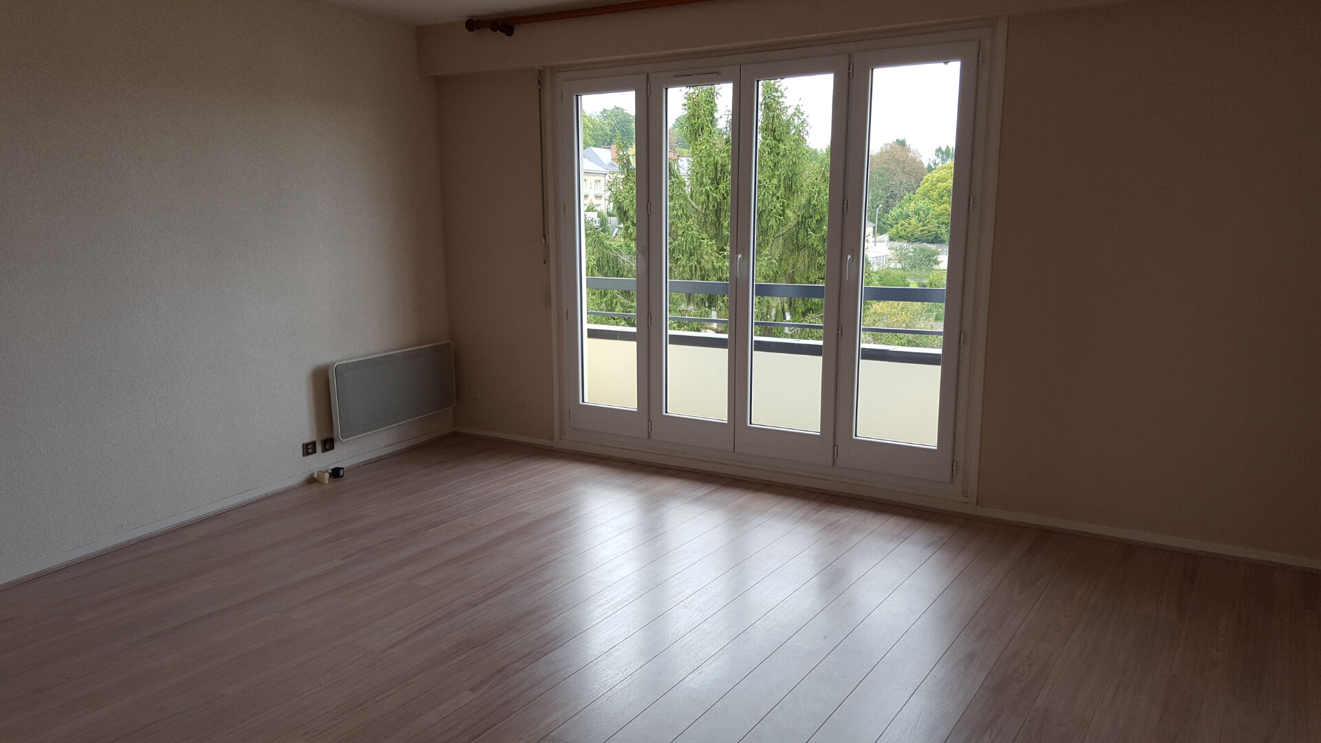 Agence immobilière de ARDENNES LOCATION Rethel