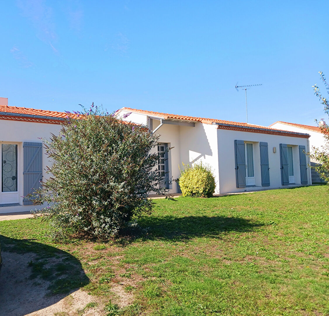 Maison Villeneuve En Retz 6 pièce(s) 137 m2