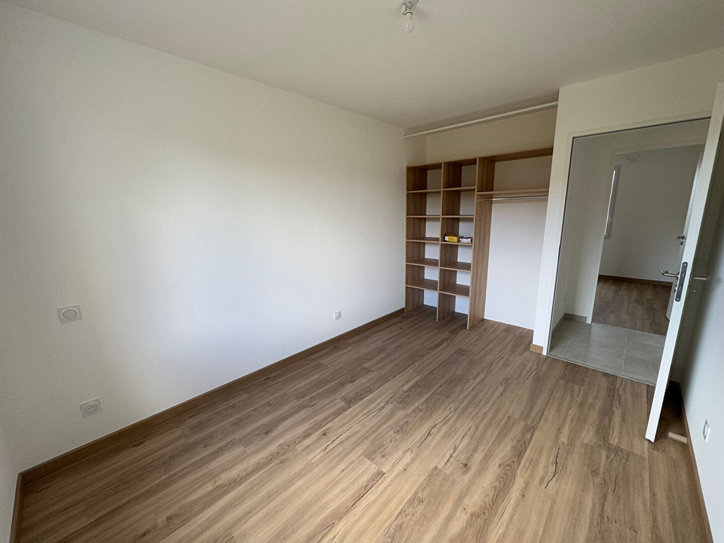 Photo MAISON SAINT HILAIRE DE CHALEONS image 6/6