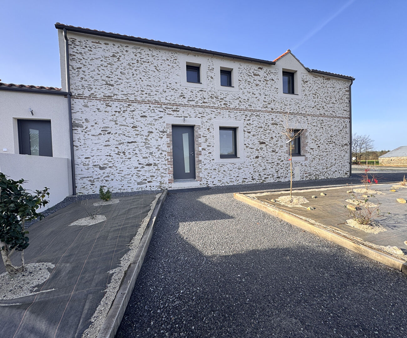 Agence immobilière de Bleu horizon cabinet immobilier - BLEU HORIZON CABINET IMMOBILIER STE PAZANNE