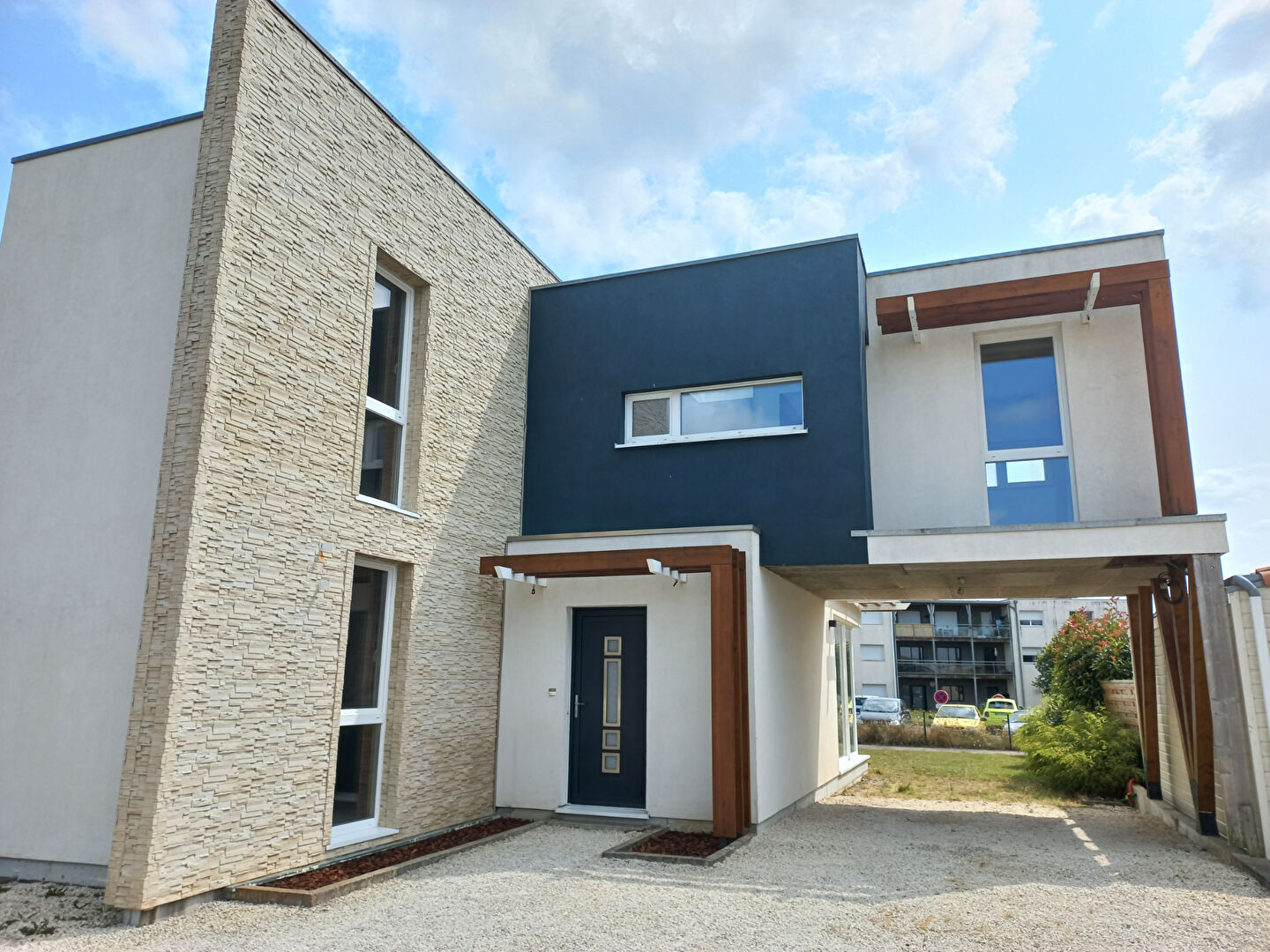 Agence immobilière de Bleu horizon cabinet immobilier - BLEU HORIZON CABINET IMMOBILIER STE PAZANNE