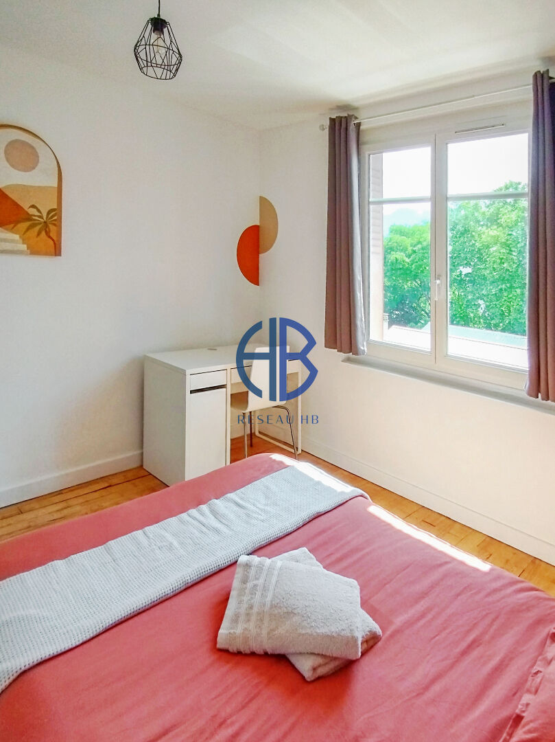 Photo Appartement  TYPE 3 / TYPE 4    - TRAVERSANT + CAVE image 3/6