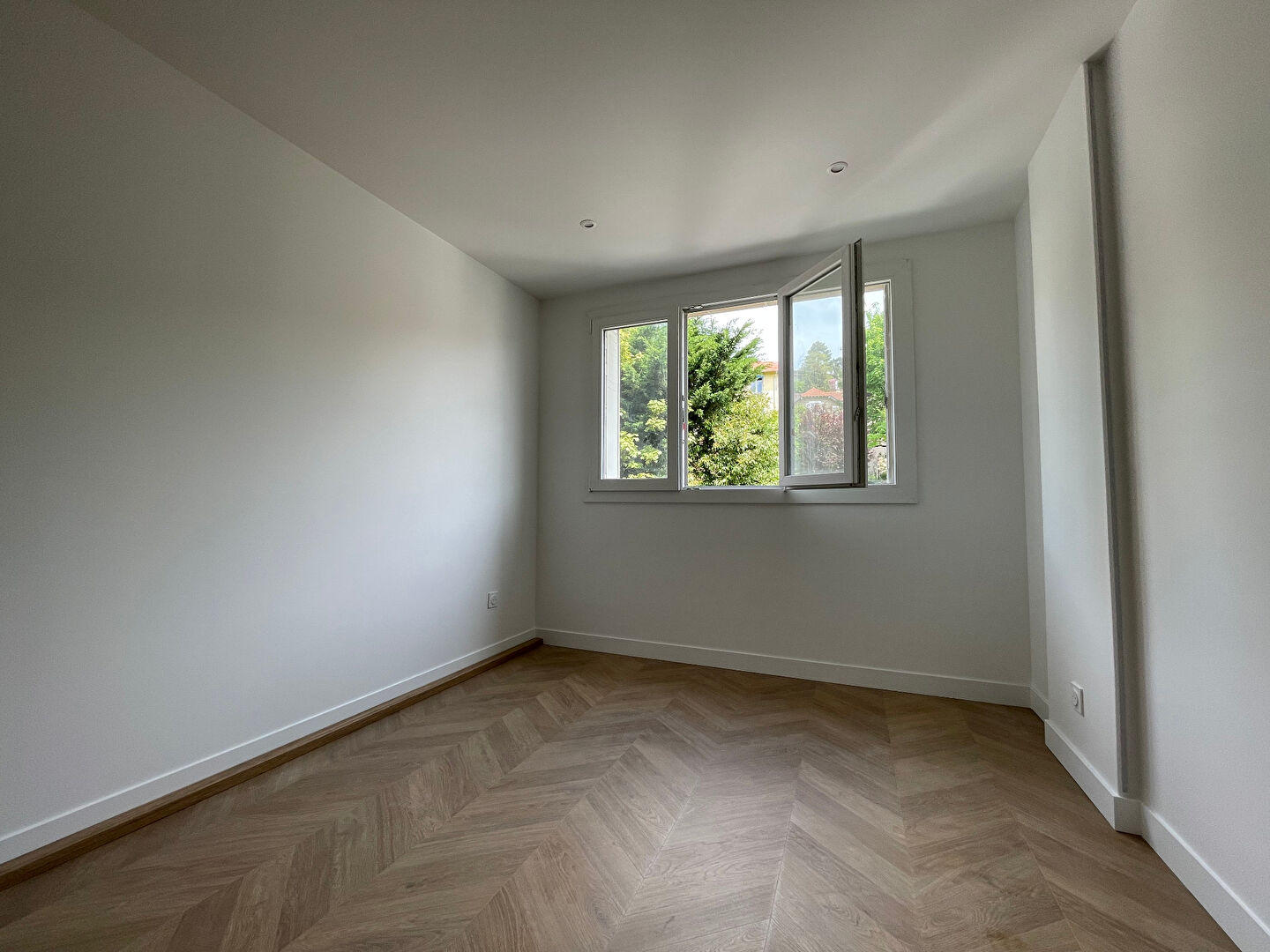 Photo Appartement Saint Germain En Laye 2 pièce(s) 42.5 m2 image 6/6