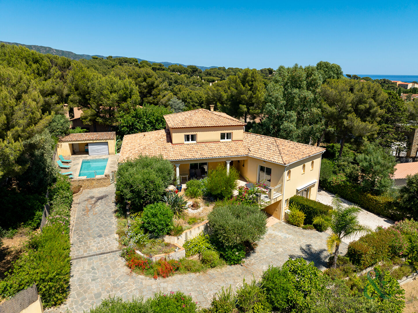 Agence immobilière de Cellier ,  Coates Bormes les Mimosas