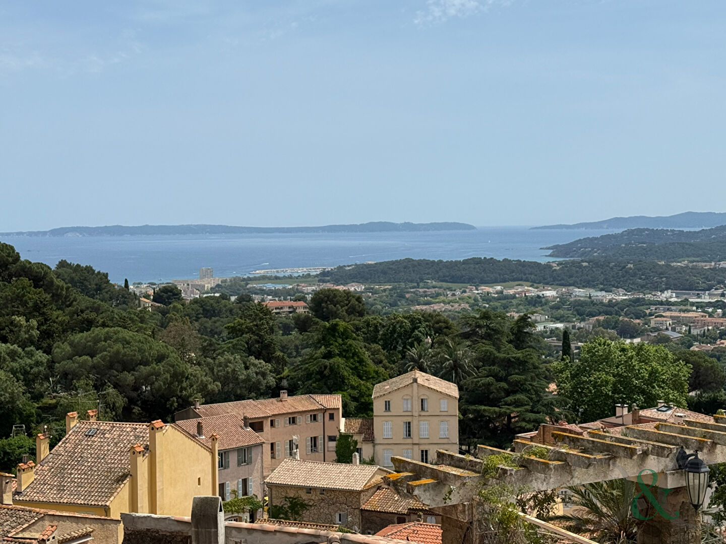 Agence immobilière de Cellier ,  Coates Bormes les Mimosas