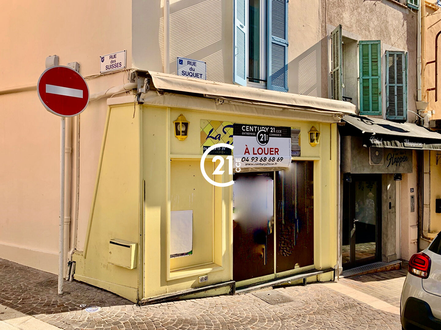 Agrandir la photo Local commercial à louer - 76.0 m2 - 06 - Alpes-Maritimes