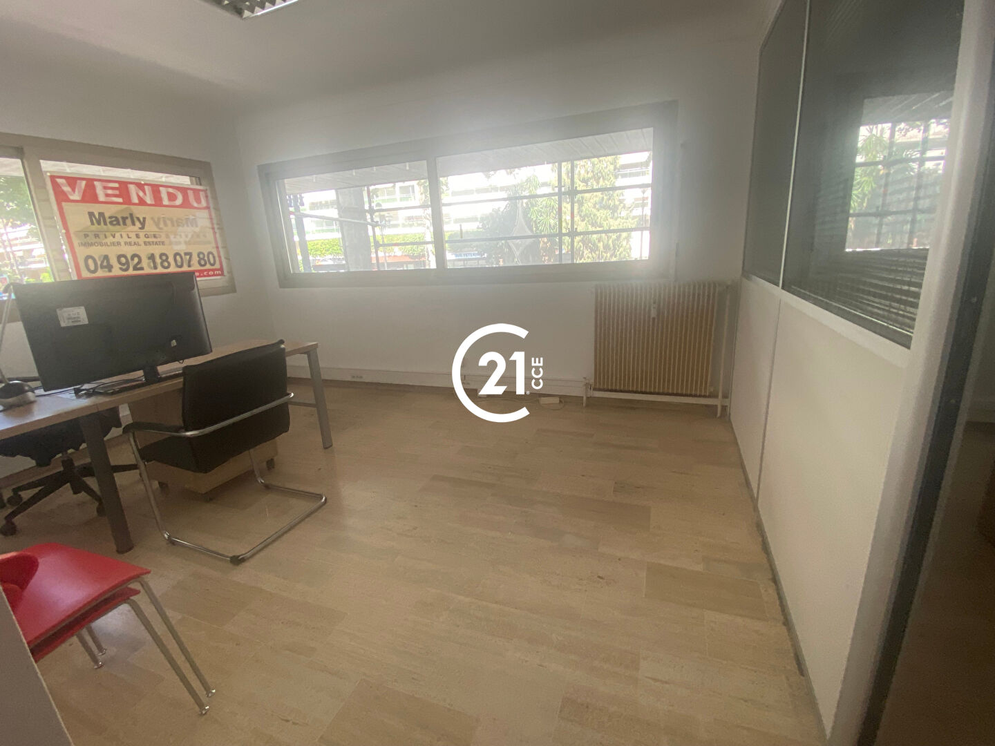 Bureaux à vendre - 77.0 m2 - 06 - Alpes-Maritimes