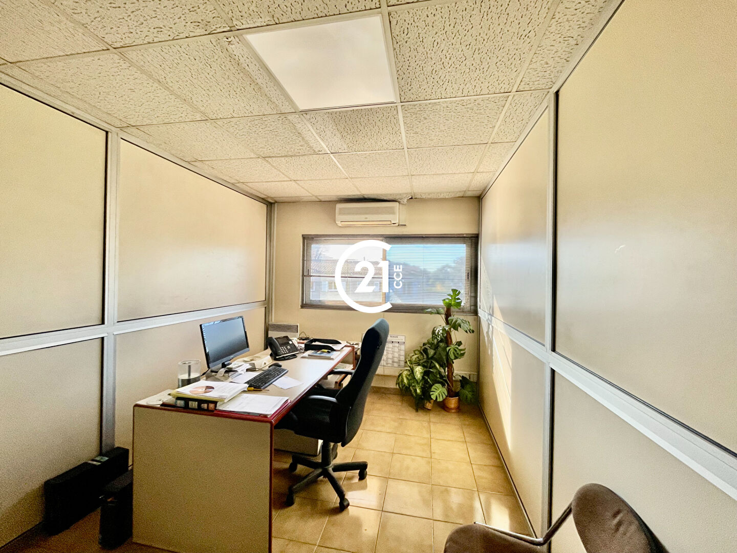 Bureaux à vendre - 206.0 m2 - 06 - Alpes-Maritimes