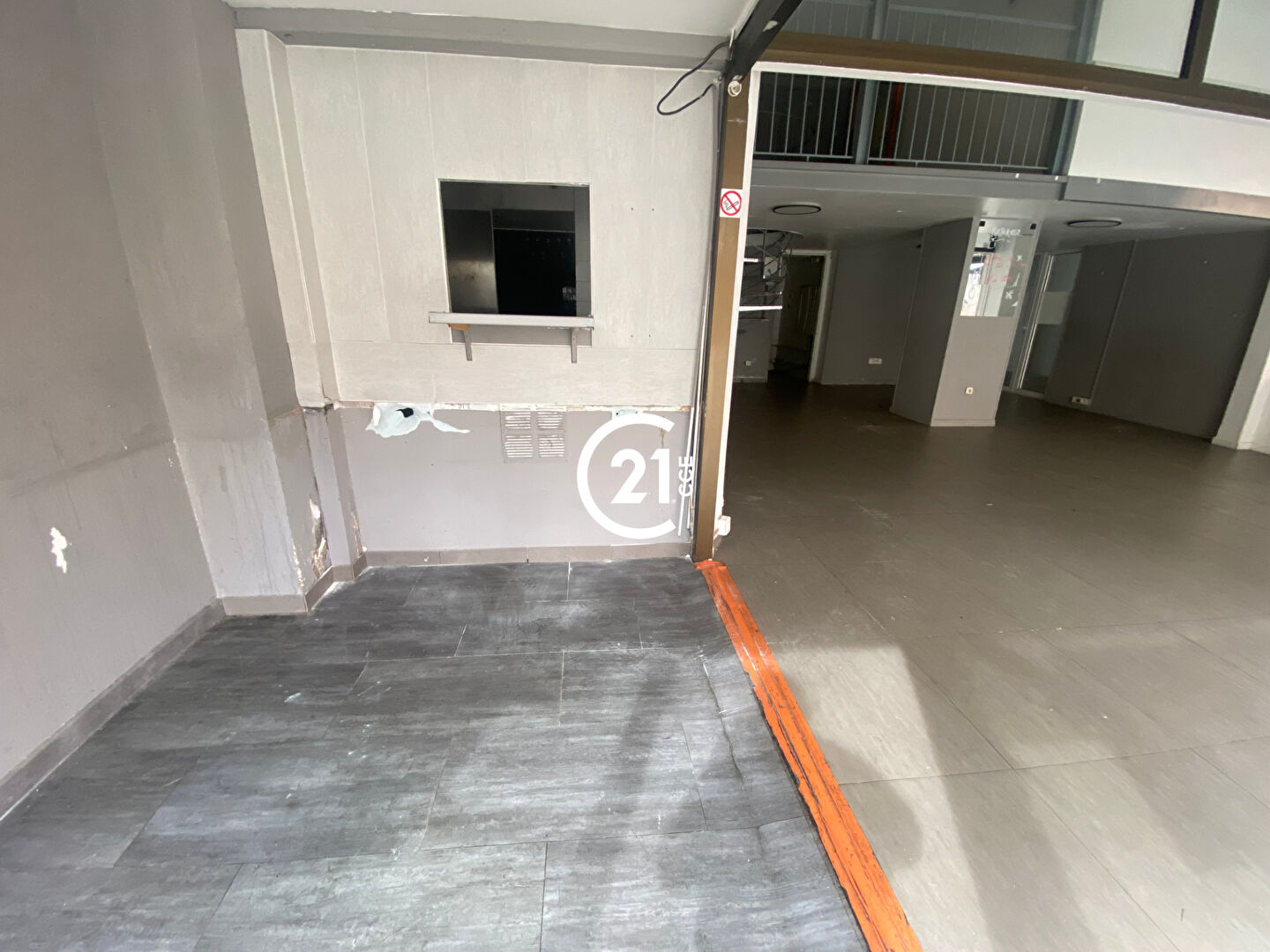 Bureaux à vendre - 120.0 m2 - 06 - Alpes-Maritimes