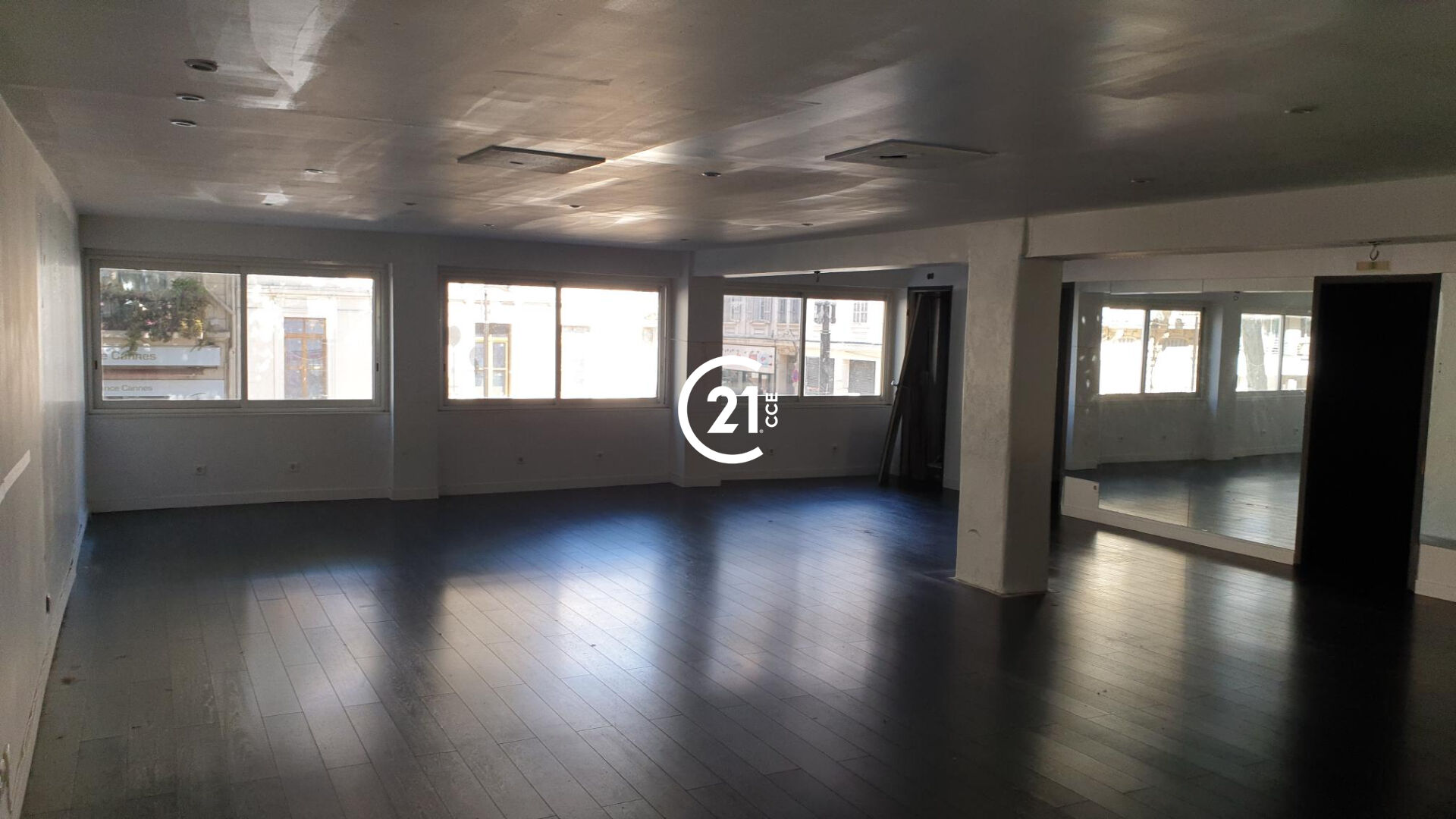 Bureaux à vendre - 120.0 m2 - 06 - Alpes-Maritimes