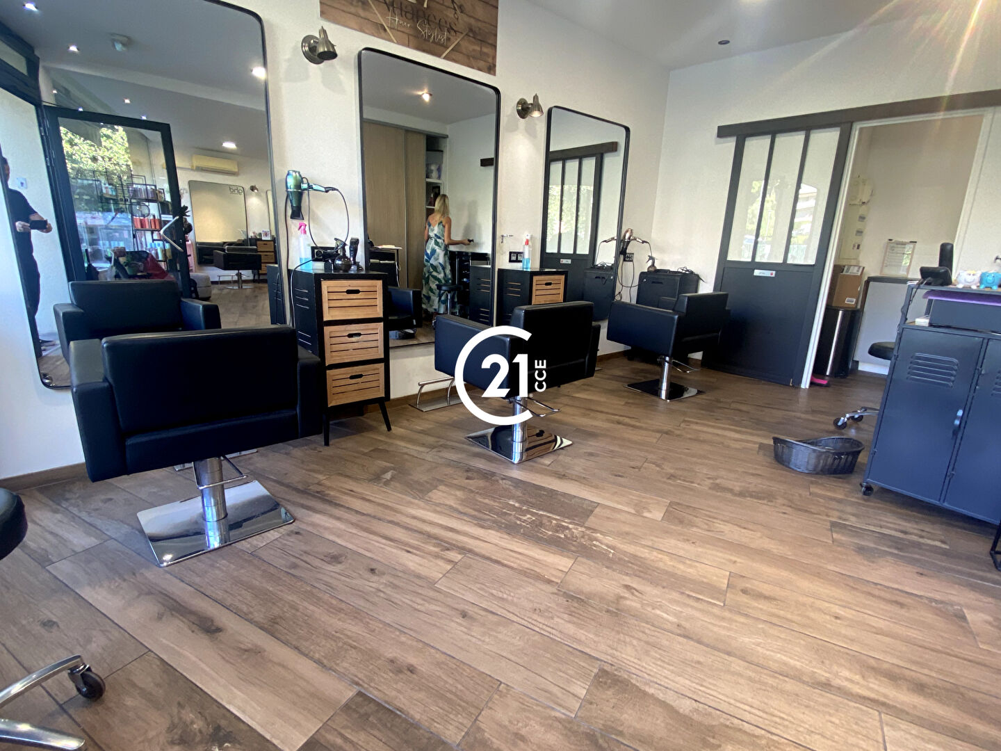 Salon de coiffure à vendre - 50.0 m2 - 06 - Alpes-Maritimes