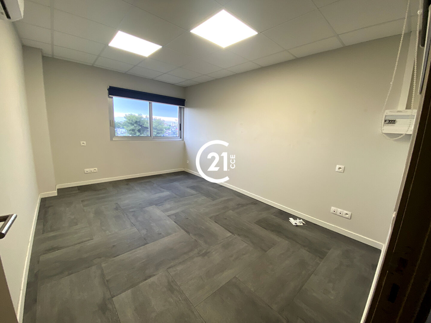 Bureaux à vendre - 119.0 m2 - 06 - Alpes-Maritimes