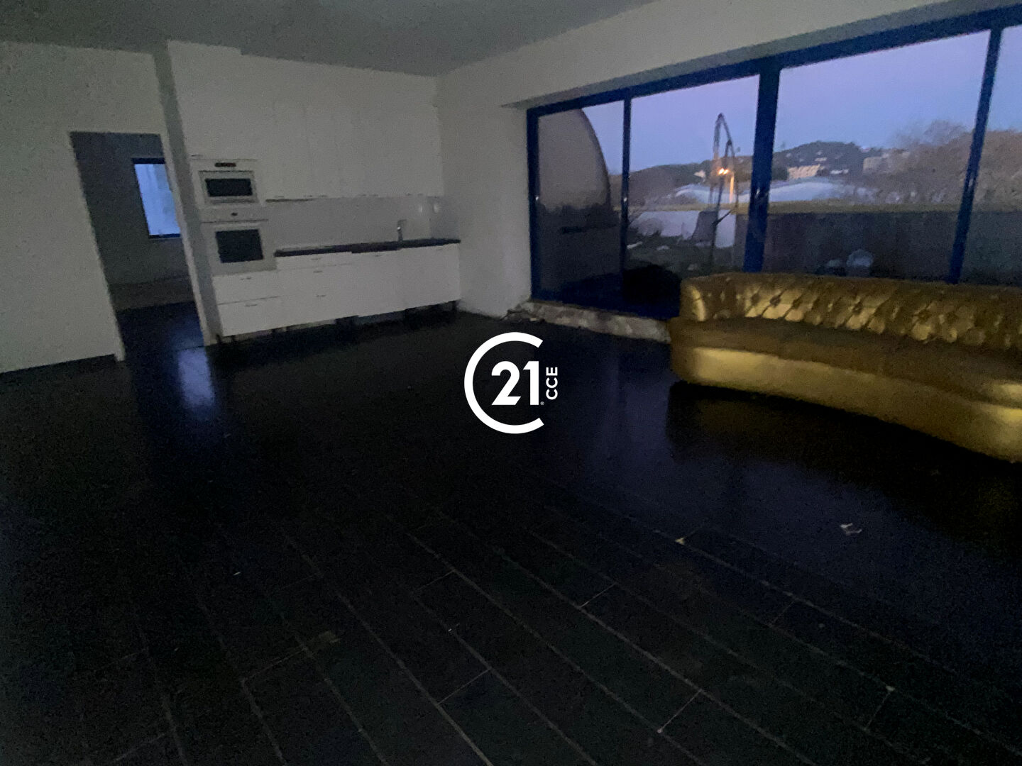 Bureaux à vendre - 136.0 m2 - 06 - Alpes-Maritimes