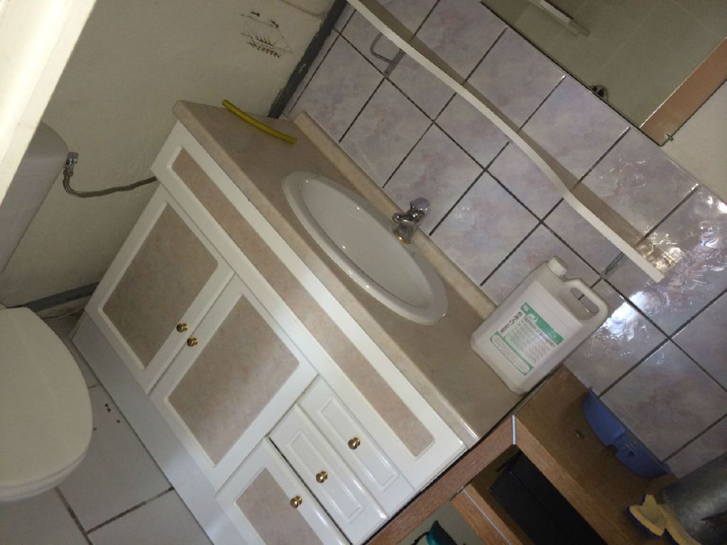 Local commercial à louer - 85.0 m2 - 06 - Alpes-Maritimes