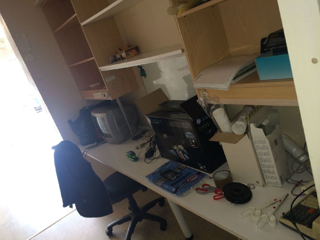 Local commercial à louer - 85.0 m2 - 06 - Alpes-Maritimes