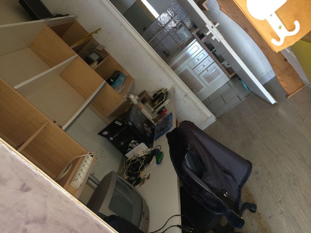 Local commercial à louer - 85.0 m2 - 06 - Alpes-Maritimes