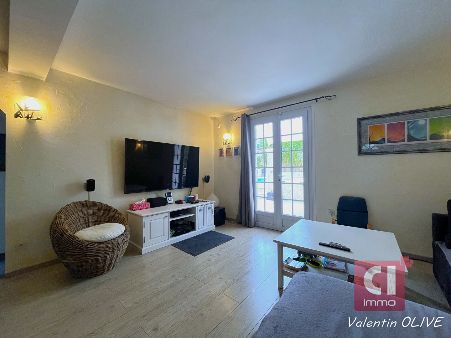 Photo VENTE d'une maison 6 pièces (143 m²) à GAREOULT image 4/6