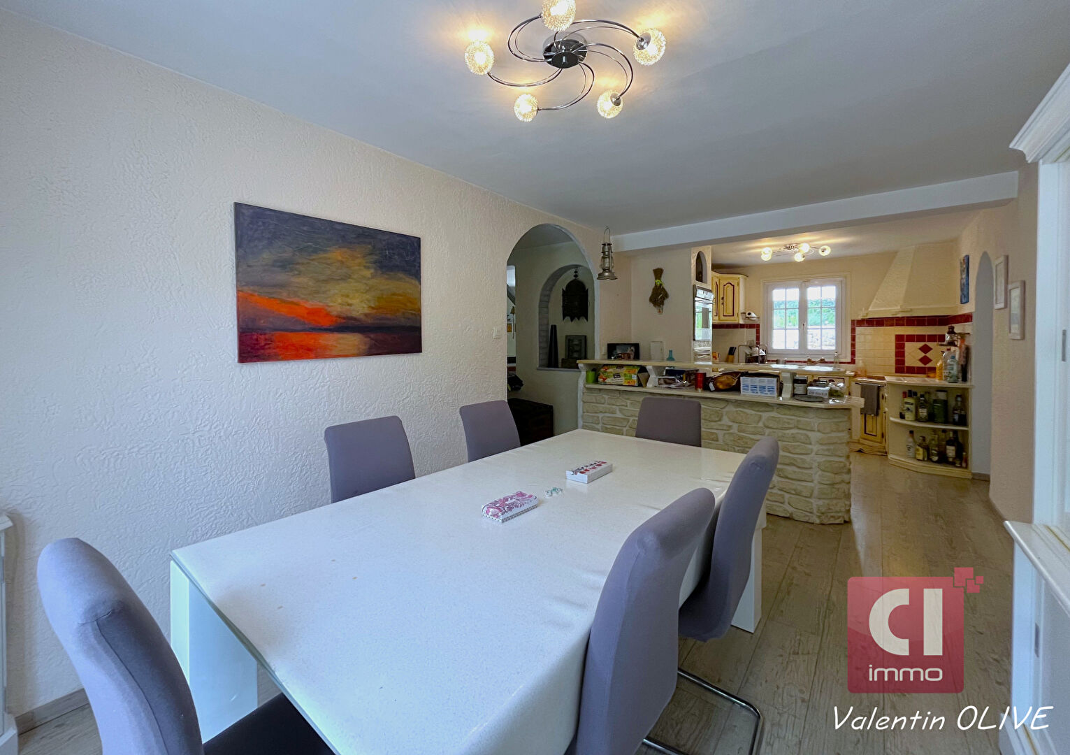 Photo VENTE d'une maison 6 pièces (143 m²) à GAREOULT image 5/6