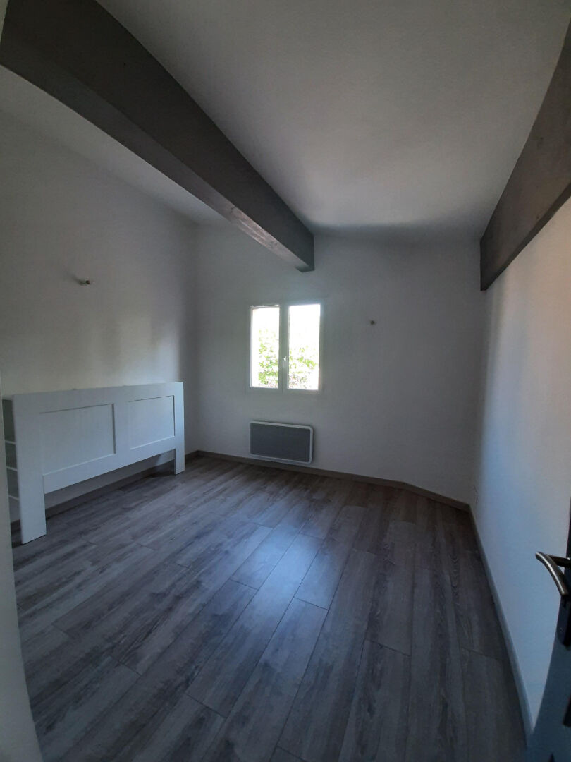 Photo A louer Maison de ville F3 à Garéoult image 6/6