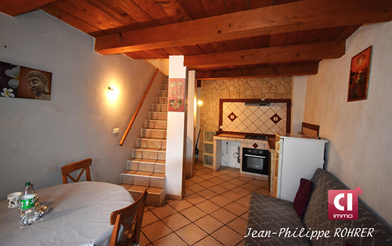 Maison T3 (49 m²) à vendre à SAINTE ANASTASIE SUR ISSOLE