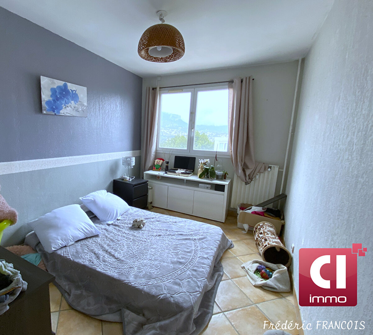 Photo A VENDRE Appartement de 3 pièces (59,63 m² Carrez) avec balcon, garage et cave image 5/6