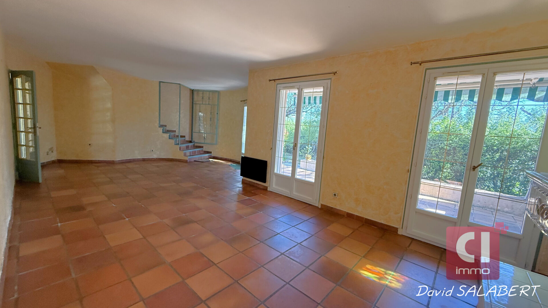 Photo VENTE d'une maison F5 (139 m²) à GAREOULT avec piscine image 3/6