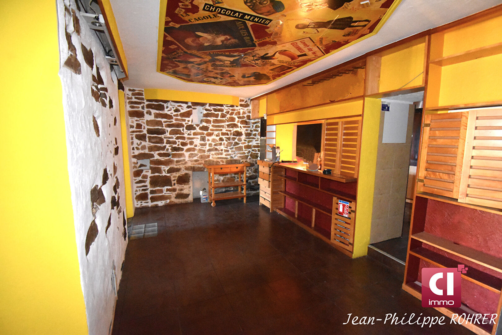 Photo À vendre - Bien de 89 m² à Carcès pouvant être transformée en habitation. image 3/6