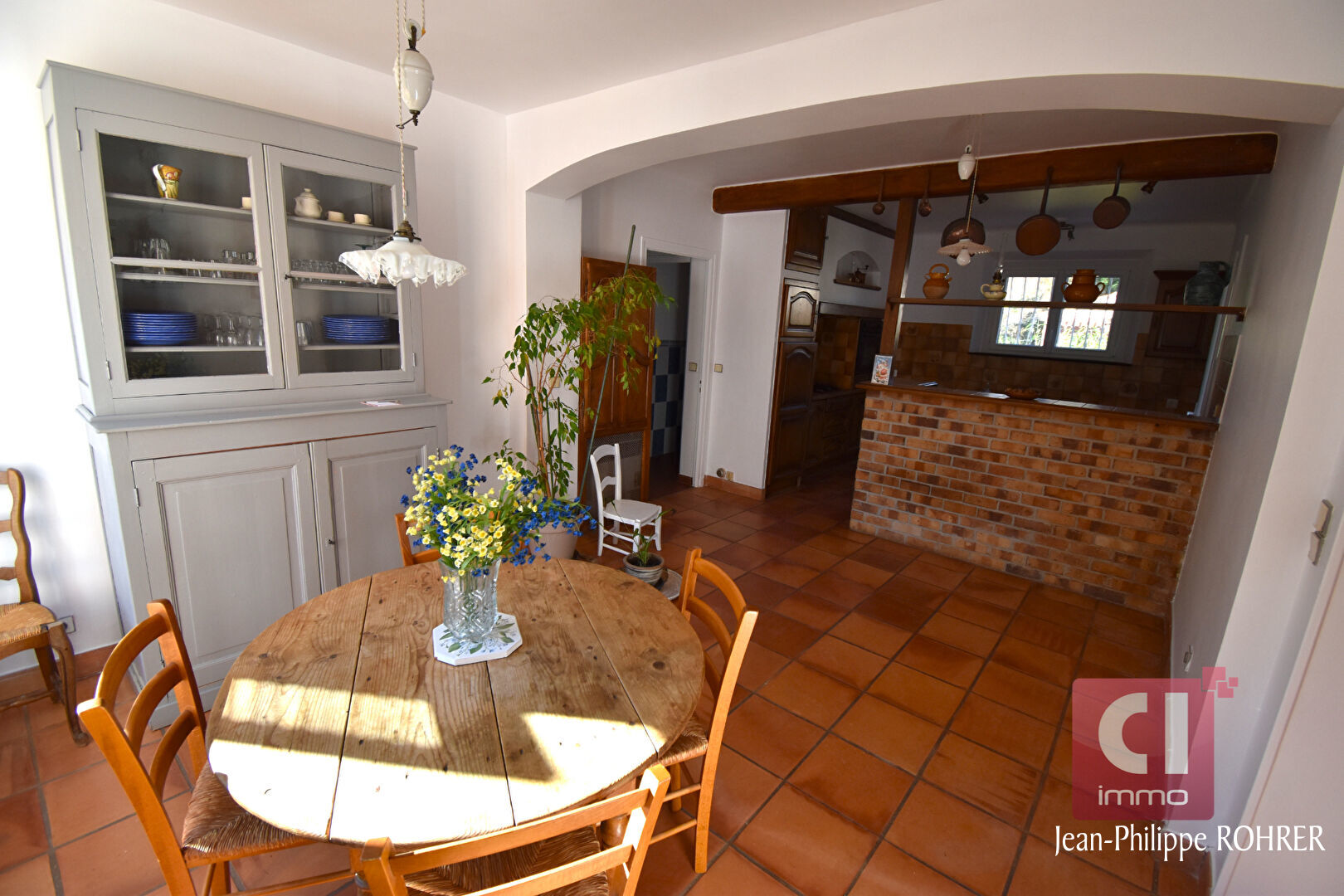 Photo Maison de Prestige à Vendre à Besse-sur-Issole image 5/6