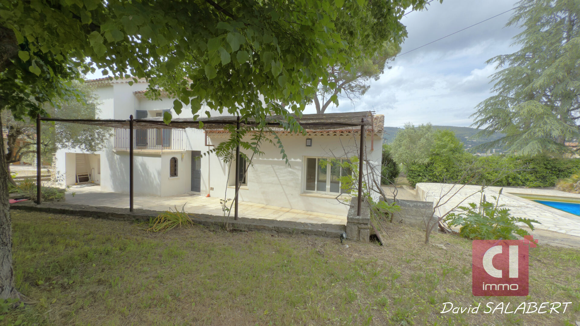 Agence immobilière de CI IMMO CONSULTING Gareoult - CI IMMO CONSULTING
