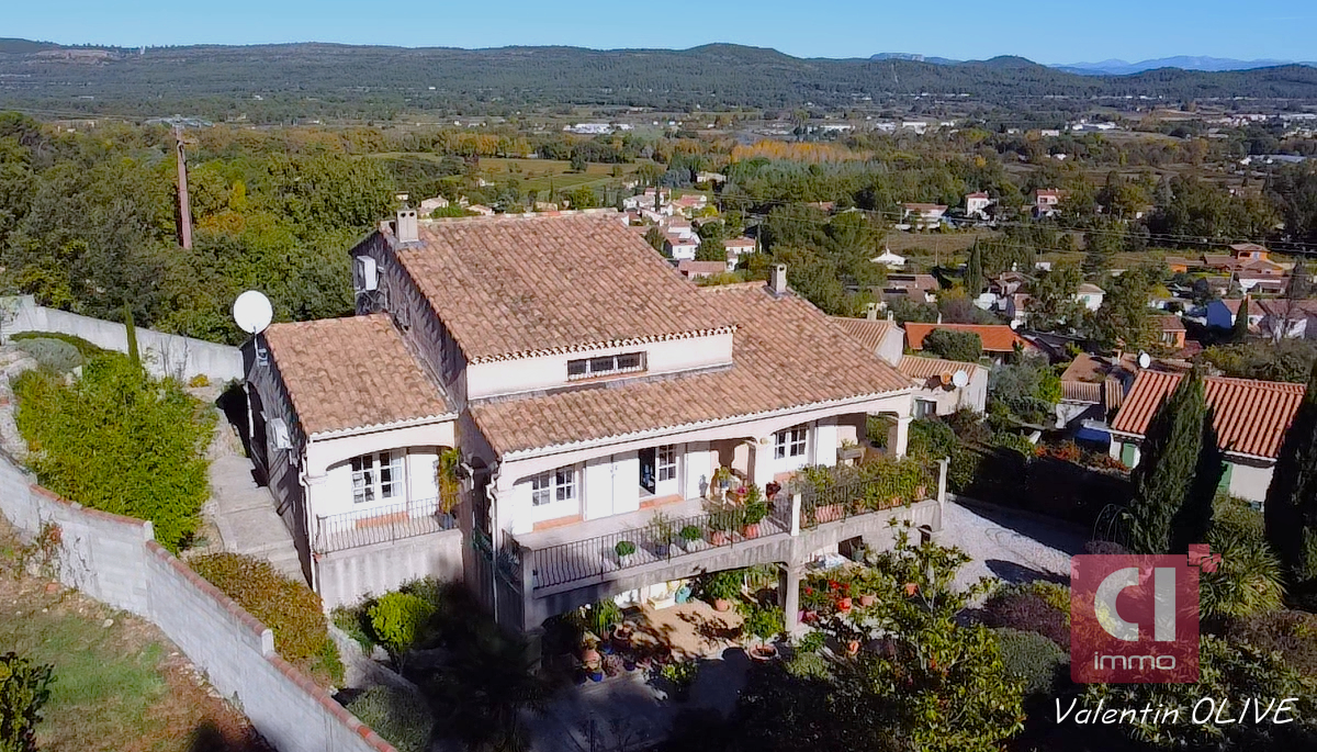 A VENDRE - Maison T5 à La Celle - Quartier calme avec vue sans vis à vis